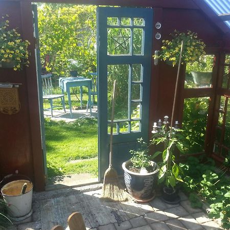 B&B Olsegarden Tvååker Buitenkant foto